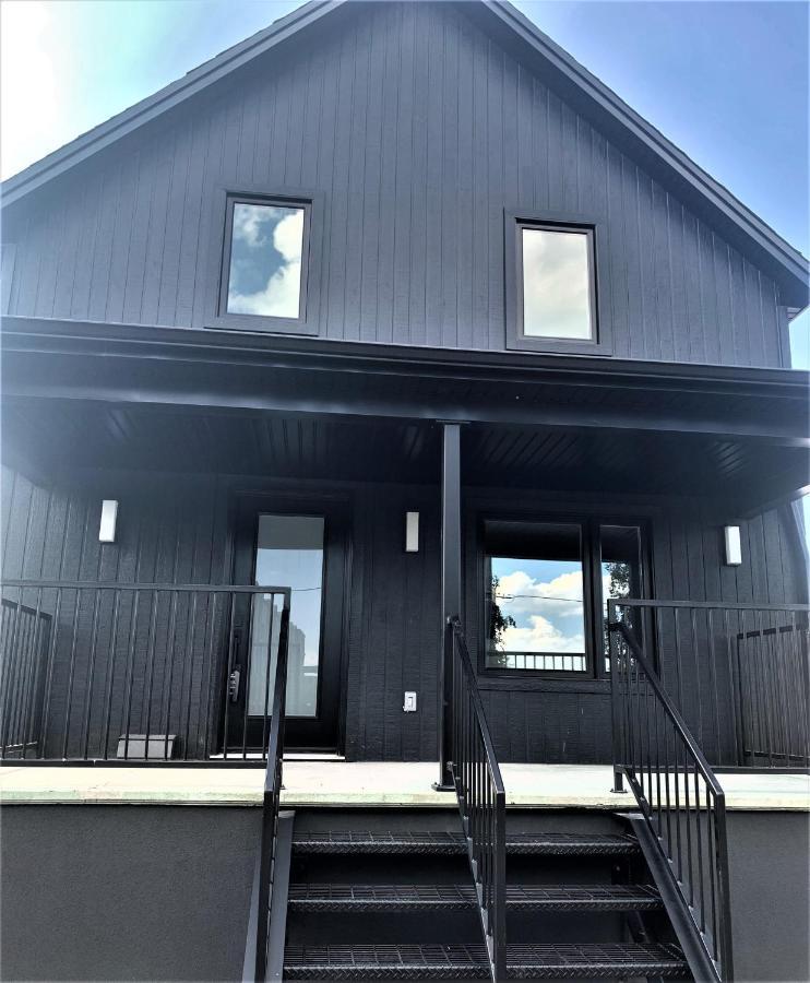 Clifton Hill Luxury Holiday home *