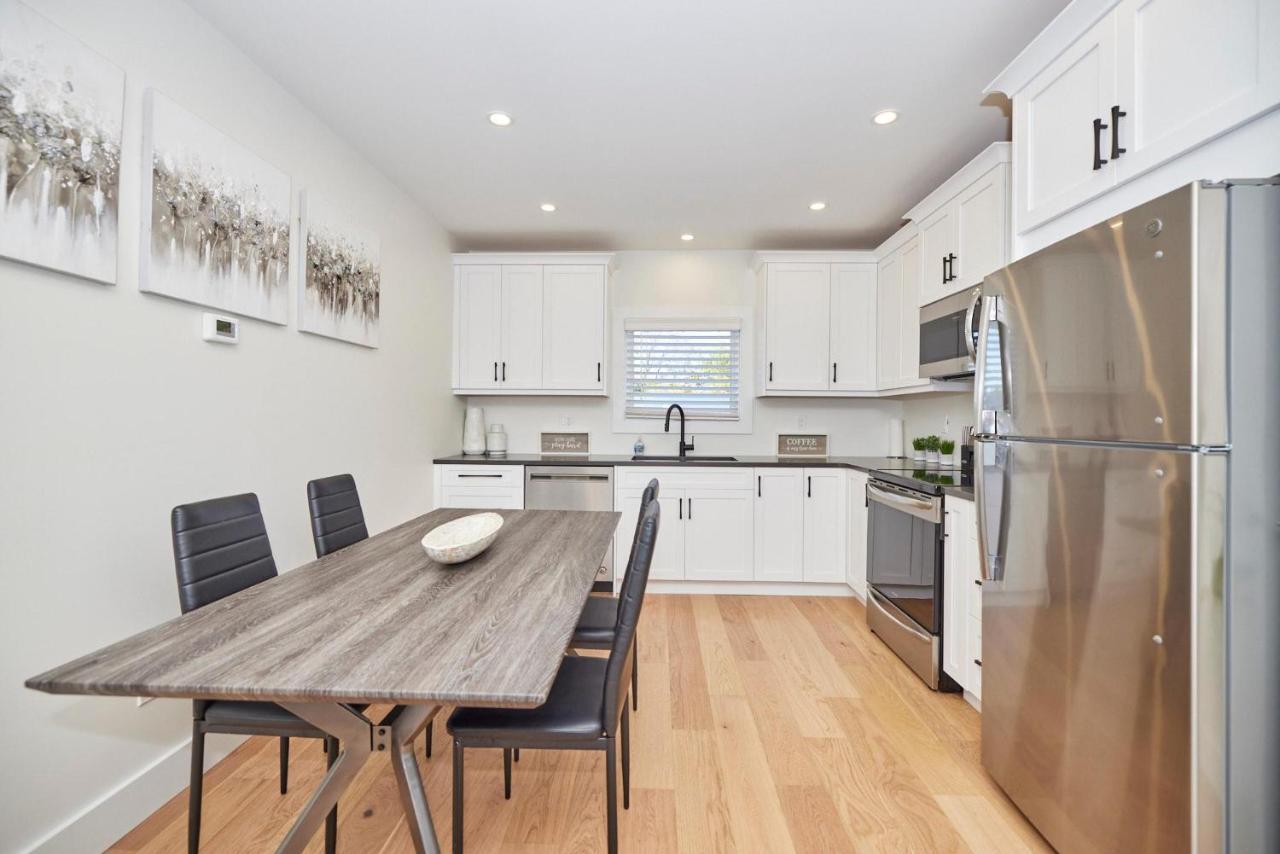 Clifton Hill Luxury